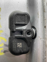 Load image into Gallery viewer, WHEEL RIM Highlander 11-13 17x7-1/2 ALLOY 17x7-1/2, 5 lug, 4-1/2" - NW479645