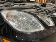 Load image into Gallery viewer, Headlight Lamp Assembly MERCEDES E-CLASS 2010 - NW479318