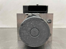 Load image into Gallery viewer, ABS ANTI-LOCK BRAKE PUMP Mercedes-Benz E350 E550 E63 2010 10 - NW478961