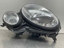 Load image into Gallery viewer, HEADLIGHT LAMP ASSEMBLY E320 E350 E500 E55 03 04 05 06 Right - NW479904