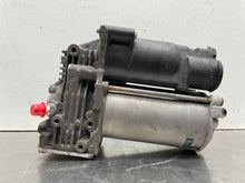 Load image into Gallery viewer, SUSPENSION AIR COMPRESSOR PUMP Gl350 Gl450 Gl550 GL63 12-19 - NW479687