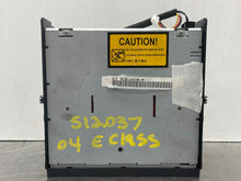 Load image into Gallery viewer, RADIO E320 E500 E55 CD Changer 2003 03 2004 04 2005 05 - NW479986
