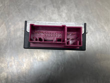 Load image into Gallery viewer, FUEL PUMP CONTROL MODULE COMPUTER 320i 328D 328i 328I GT 335i 09-17 - NW479734