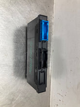 Load image into Gallery viewer, BODY CONTROL MODULE BCM COMPUTER 528i 535i 535i Gt 550i 550i Gt 09-16 - NW480952