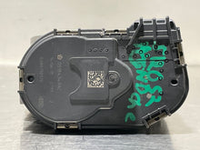 Load image into Gallery viewer, THROTTLE BODY Charger Challenger Avenegr 2011 11 3.6L - NW481258