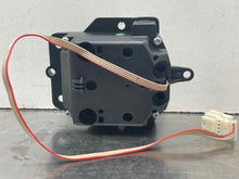 Load image into Gallery viewer, RADIO CONTROLS Mercedes-Benz E350 E550 E63 2012 12 - NW481189