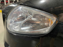 Load image into Gallery viewer, Headlight Lamp Assembly 2007 - NW446046