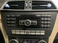 Load image into Gallery viewer, RADIO Mercedes-Benz C250 C300 C350 C63 2012 12 - NW481575