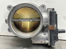 Load image into Gallery viewer, Throttle Body Chevrolet Corvette 2015 - NW512179