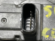 Load image into Gallery viewer, Throttle Body Chevrolet Corvette 2015 - NW512179