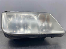 Load image into Gallery viewer, HEADLIGHT LAMP ASSEMBLY Volkswagen Jetta 02 03 04 05 06 Right - NW481867