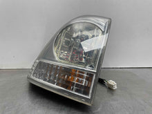 Load image into Gallery viewer, OUTER TAIL LIGHT LAMP Lexus RX330 RX350 04 05 06 07 08 09 Left - NW482365