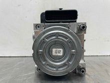 Load image into Gallery viewer, ABS Pump Subaru Impreza WRX 2018 - NW482456
