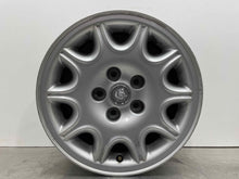 Load image into Gallery viewer, WHEEL Jaguar Xj8 98 99 16" Alloy 10 Triangle Slots - NW483358