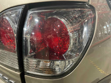 Load image into Gallery viewer, OUTER TAIL LIGHT LAMP RX300 2000 00 2001 01 2002 02 2003 03 Right - NW483821