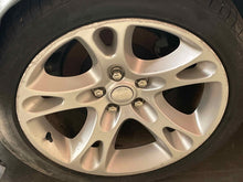 Load image into Gallery viewer, Wheel Rim Jaguar XK8 2004 - NW483872