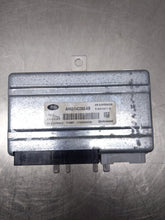 Load image into Gallery viewer, SUSPENSION CONTROL MODULE COMPUTER Range Rover Sport 10-13 - NW484018