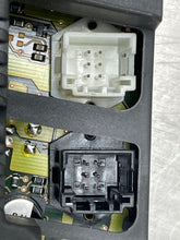 Load image into Gallery viewer, Temp Climate AC Heater Control BMW 330i 320i 325i 328i 1999 99 00 01 - 06 - NW484198