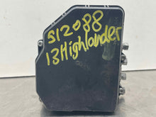 Load image into Gallery viewer, ABS ANTI-LOCK BRAKE PUMP Highlander 2011 11 2012 12 2013 13 - NW484502
