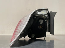 Load image into Gallery viewer, TAIL LIGHT LAMP ASSEMBLY Highlander 2011 11 2012 12 2013 13 Right - NW484989