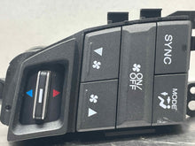 Load image into Gallery viewer, Temperature Controls Honda Crosstour 2013 - NW484768