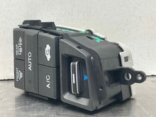 Load image into Gallery viewer, Temperature Controls Honda Crosstour 2013 - NW484769