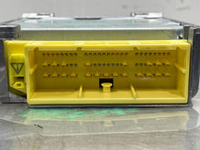 Load image into Gallery viewer, Air bag computer Toyota Highlander 2008 08 2009 09 2010 10 - NW484573