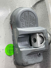 Load image into Gallery viewer, WHEEL RIM C250 C300 C350 C63 12-14 17x7-1/2 - NW485032