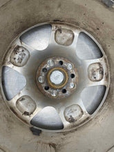 Load image into Gallery viewer, WHEEL Audi TT 2000 00 2001 01 2002 02 2003 03 04 05 06 17x7.5 5 Spoke - NW485543