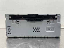 Load image into Gallery viewer, Radio Lincoln MKC 2017 - NW486067
