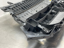 Load image into Gallery viewer, GRILLE Audi Allroad 2013 13 2014 14 2015 15 2016 16 - NW485925