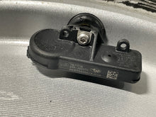 Load image into Gallery viewer, WHEEL RIM Impreza 2012-2016 17x7 ALLOY 17x7, 5 lug, 100mm - NW486838