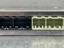 Load image into Gallery viewer, Computer Cadillac STS 2009 - NW486963
