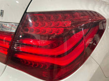 Load image into Gallery viewer, OUTER TAIL LIGHT LAMP 740i 740il 750i 750il 760li Active 7 Alpina B7 13-15 Right - NW487435