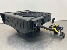 Load image into Gallery viewer, REMOTE CD CHANGER E350 E550 B200 CLS500 CLS55 CLS550 CLS63 E280 03-13 - NW488151