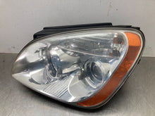 Load image into Gallery viewer, Headlight Lamp Assembly Kia Rondo 2007 - NW487979