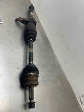 Load image into Gallery viewer, Axle Shaft Kia Rondo 2007 - NW487575
