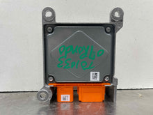 Load image into Gallery viewer, AIR BAG CONTROL MODULE COMPUTER Kia Rondo 07 08 09 10 11 12 - NW487642