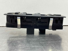Load image into Gallery viewer, Window Switch DODGE 1500 PICKUP 2015 - NW488564