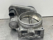 Load image into Gallery viewer, THROTTLE BODY BMW 745I 545I X5 2002 02 03 04 05 06 - NW488304