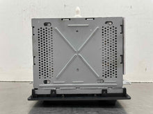 Load image into Gallery viewer, RADIO Rainier Escalade Escalade ESV Escalade Avalanche 03-05 AM FM CD - NW488755