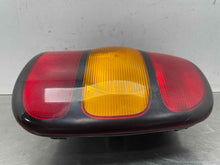 Load image into Gallery viewer, Tail Lamp Light SILVERADO 1500 PICKUP 2004 - NW488819