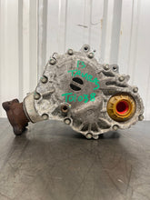 Load image into Gallery viewer, Transfer Case Ford Taurus 2013 - NW488812
