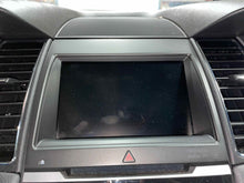 Load image into Gallery viewer, RADIO DISPLAY Ford Taurus 2013 13 2014 14 2015 15 2016 16 - NW488757