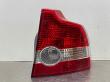 Load image into Gallery viewer, TAIL LIGHT LAMP ASSEMBLY Volvo S40 V40 04 05 06 07 Right - NW489315