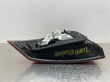 Load image into Gallery viewer, TAIL LIGHT LAMP ASSEMBLY Volvo S40 V40 04 05 06 07 Right - NW489315