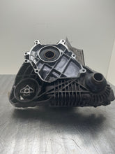 Load image into Gallery viewer, TRANSFER CASE BMW X3 X4 X5 X6 12 13 14 15 16 - NW489629