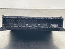 Load image into Gallery viewer, KEYLESS ENTRY CONTROL MODULE COMPUTER Volvo S60 XC60 11 12 13 14 15 - NW489729