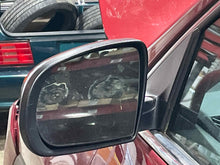 Load image into Gallery viewer, SIDE VIEW DOOR MIRROR Jeep Cherokee 14 15 16 17 18 19 20 Left - NW489750