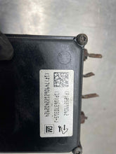 Load image into Gallery viewer, ABS Pump Buick Lucerne 2011 - NW490537